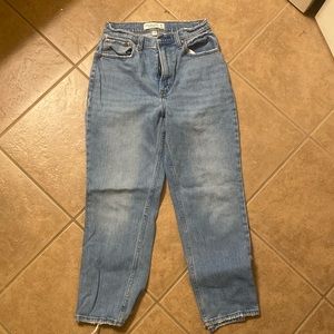 Abercrombie Curve Love Ankle Straight Jeans size 26 short